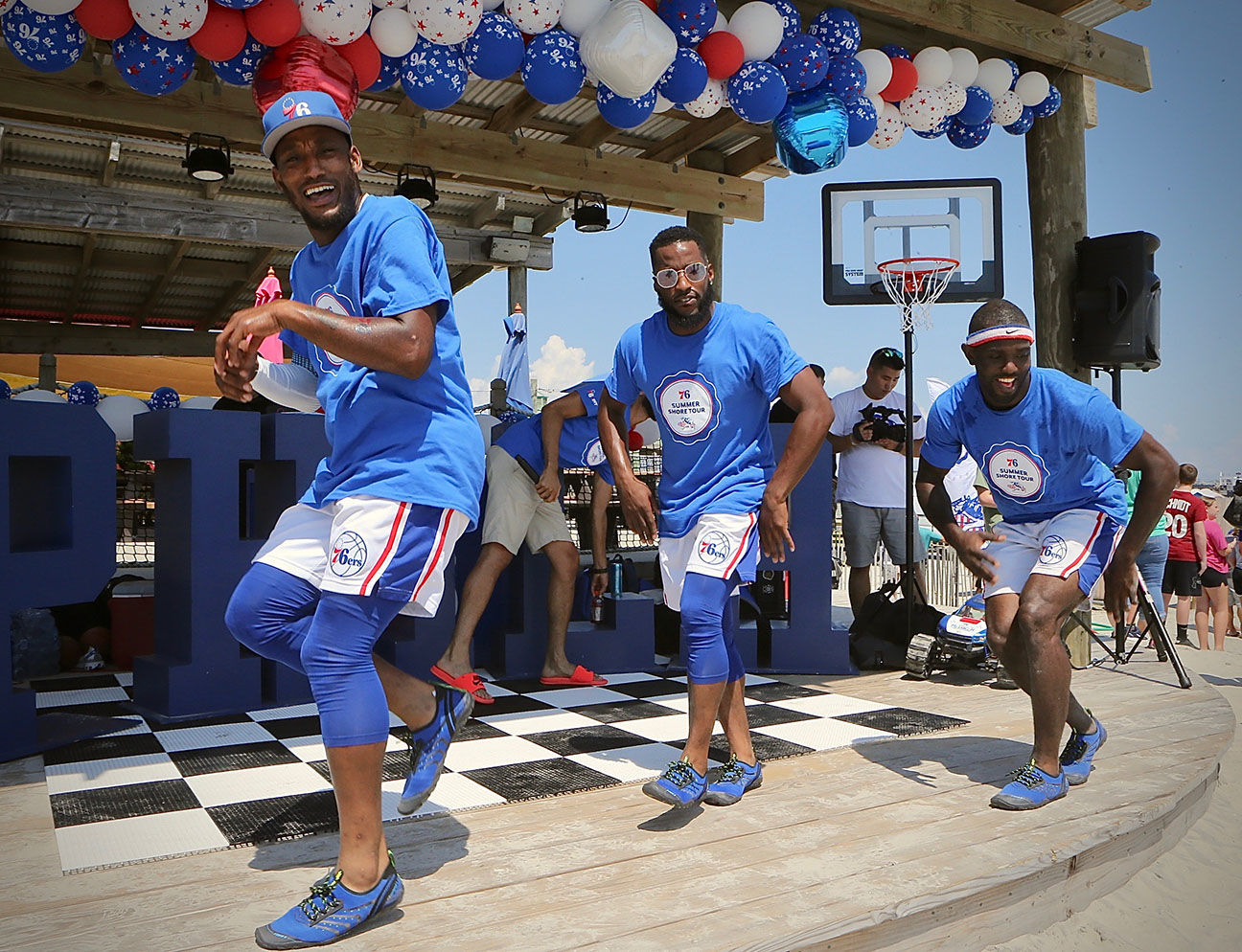 76ers Shore Tour